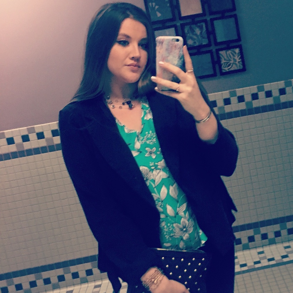 Meet your Posher, Madi